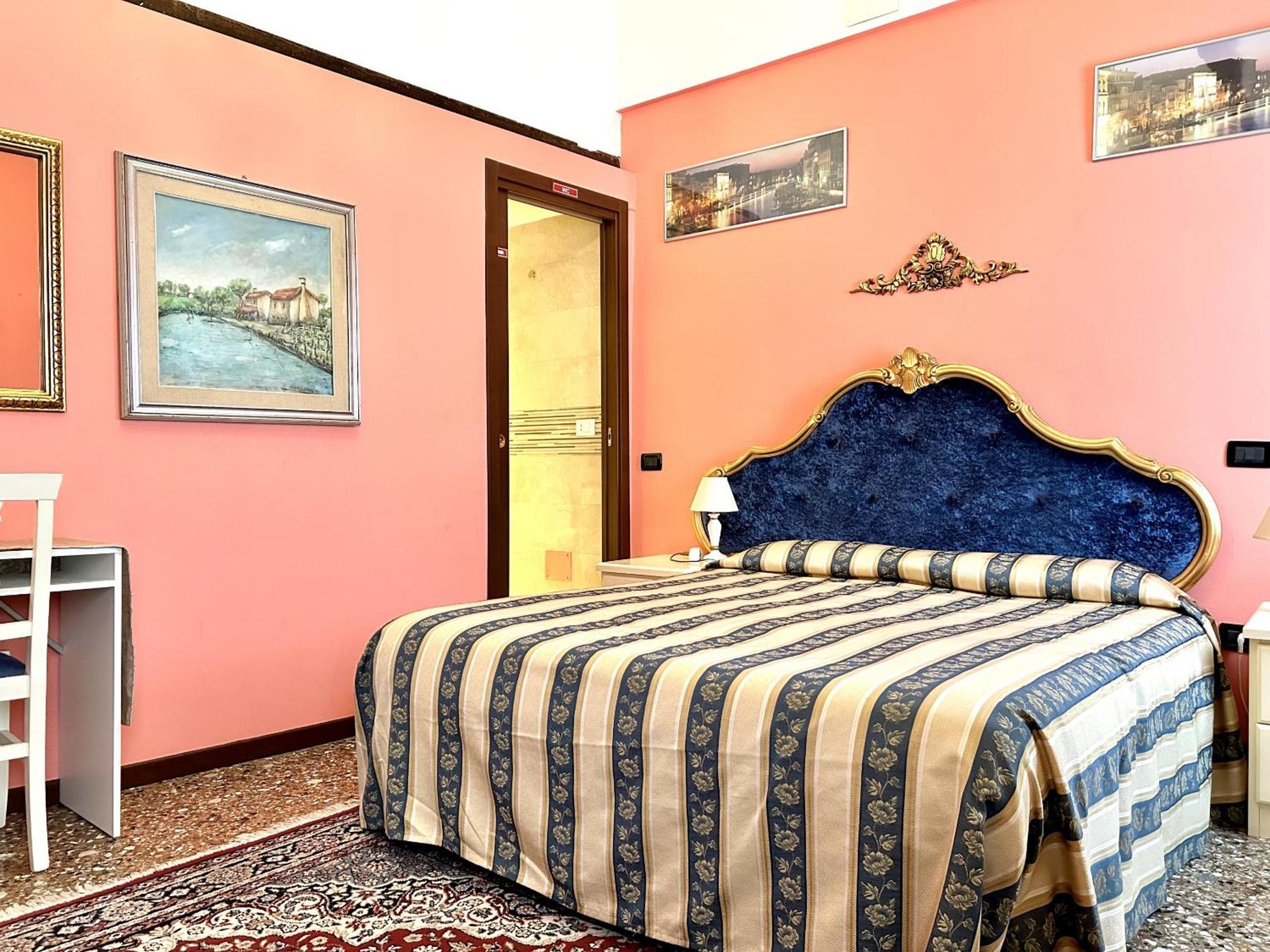 Alloggi Serena Venecia Exterior foto