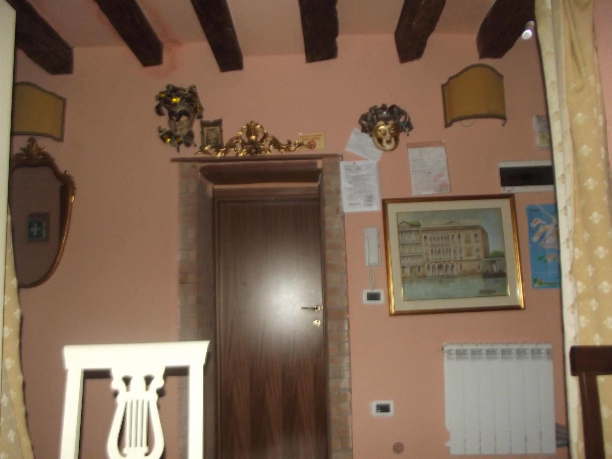 Alloggi Serena Venecia Exterior foto